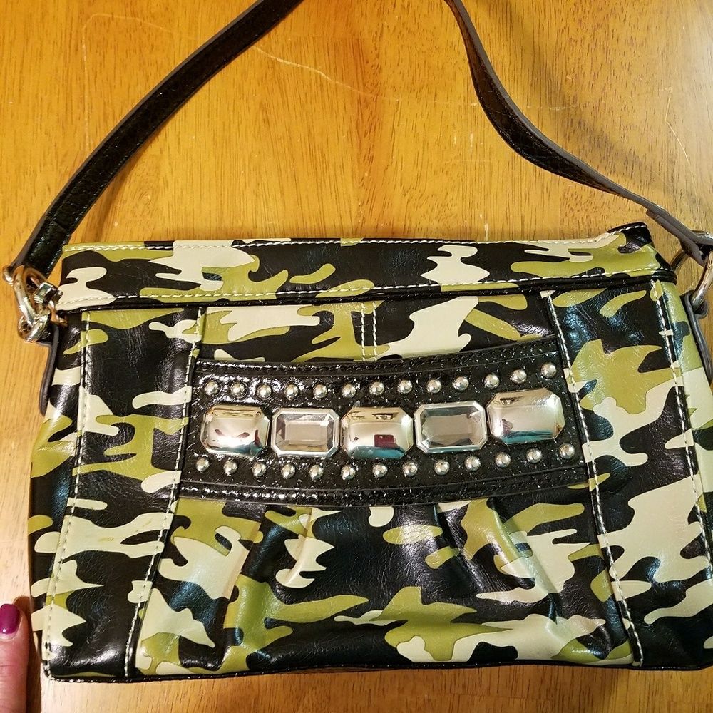 👜Camo crossbody bag